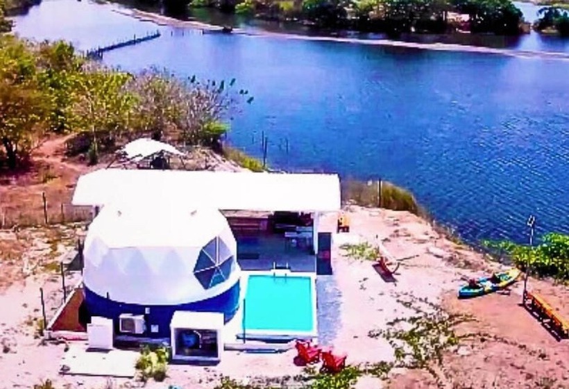 Amandagat Beach Resort