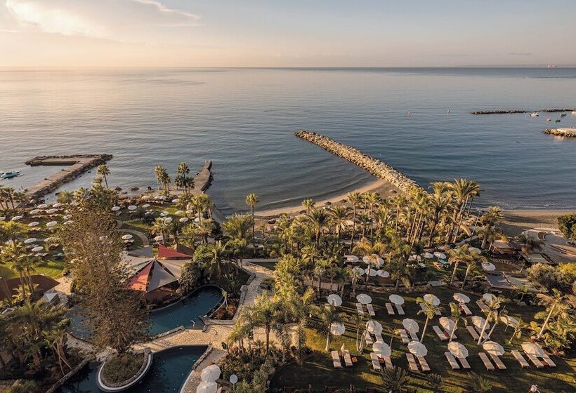 Hotel Amathus Residences