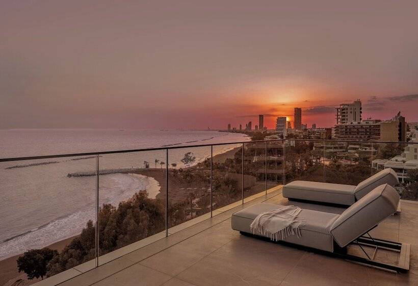 Hotel Amathus Residences