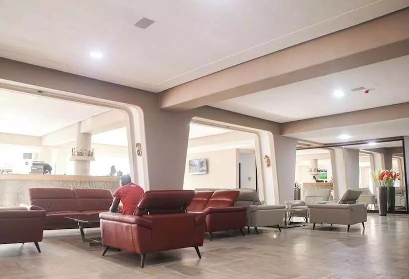 Hotelli Golden Palace Hôtel