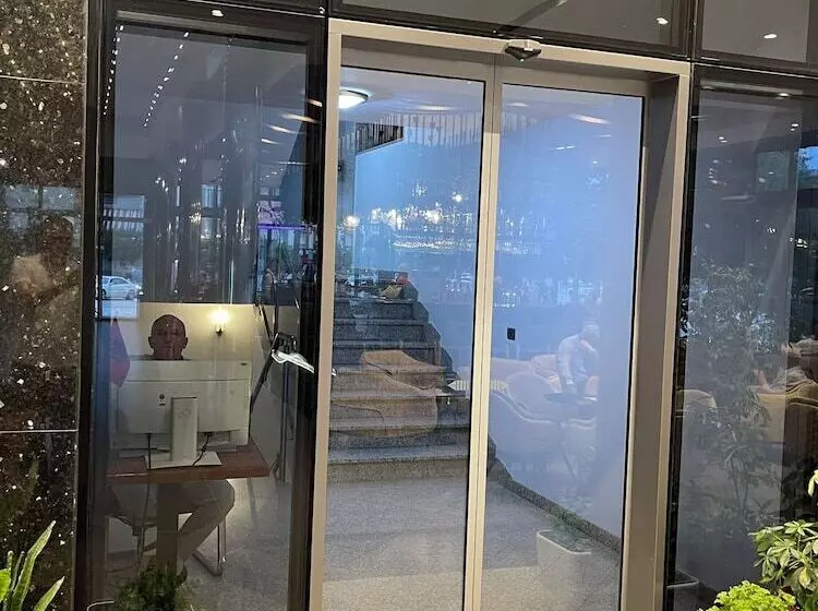 Riverside Rooms At Hotel Fieri