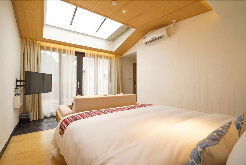 בית מלון כפרי Sea Lily Yangshuo Riverside Honeymoon