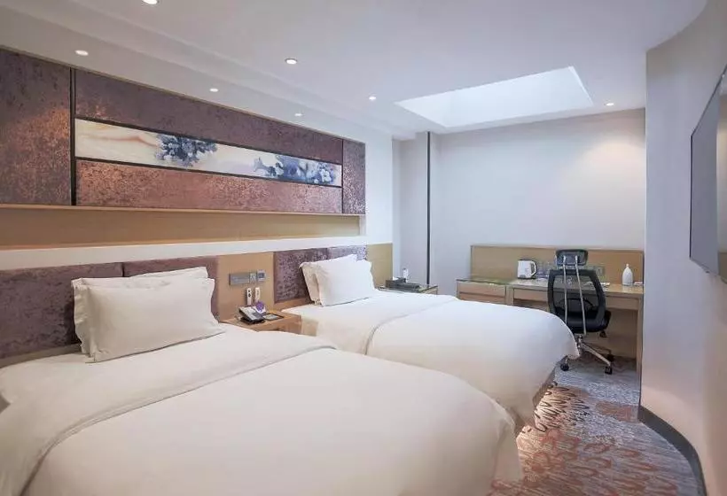 Lavande Hotel Tianjin South Weijin Road Nankai University