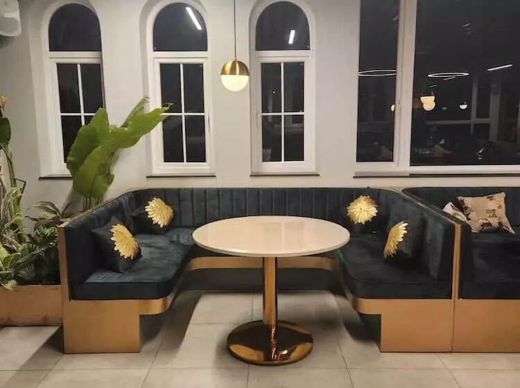 The Eden Inn  A Lake View Hotel, By The Saga Stays, Baga, Arpora