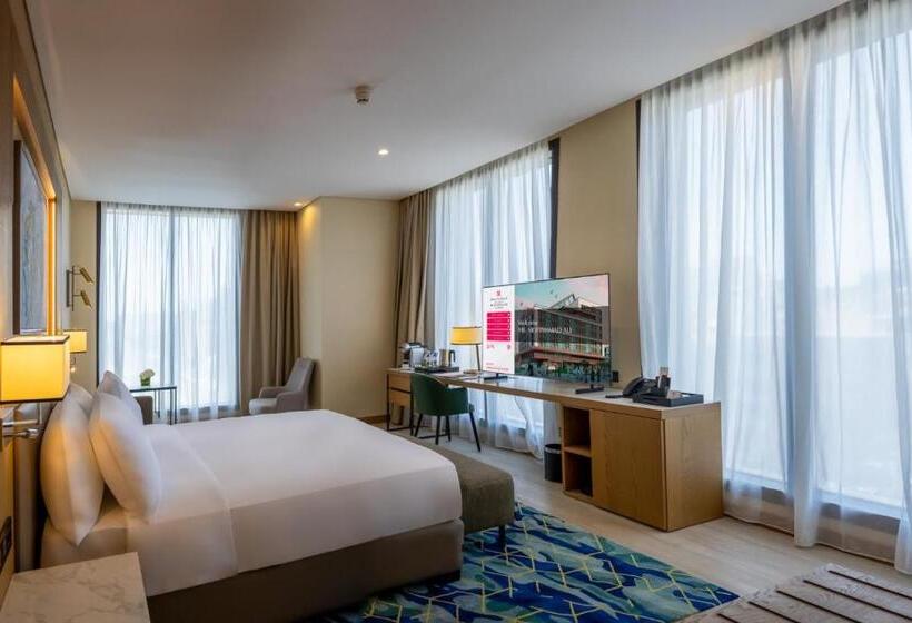 هتل Millennium Al Masar