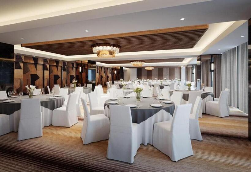 هتل Millennium Al Masar