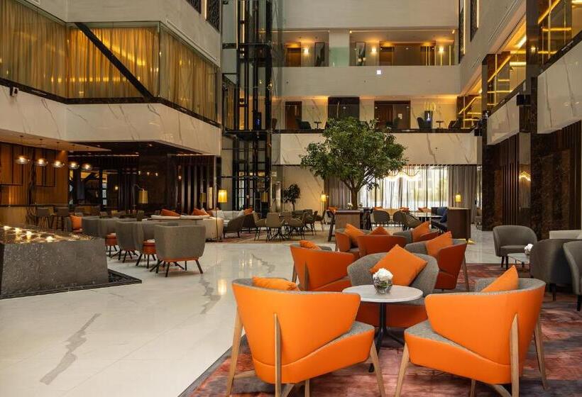 هتل Millennium Al Masar