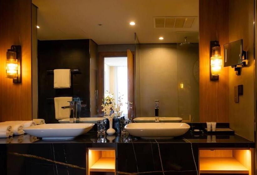 هتل Millennium Al Masar