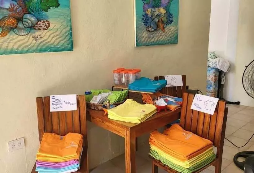 Hotelli Pelican Inn At Las Dunas Chelem