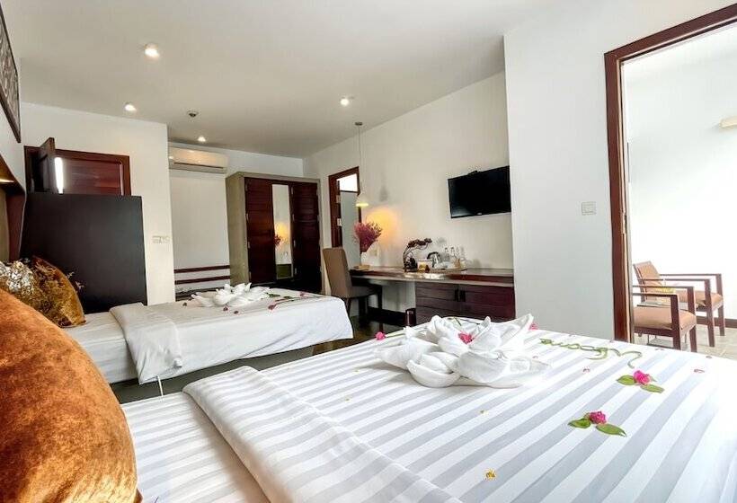 Hotel The Calm Oasis