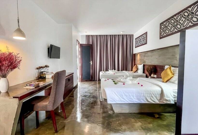 Hotel The Calm Oasis