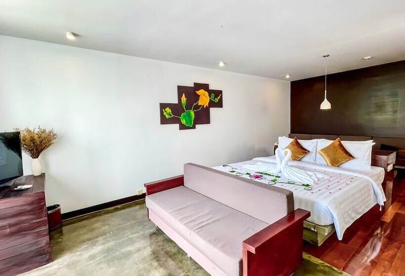 Hotel The Calm Oasis