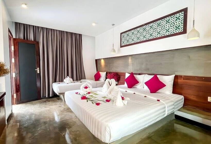 Hotel The Calm Oasis