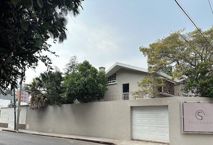 هتل Villa Sicilia