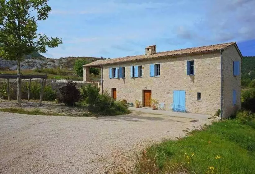 Aamiaismajoitus (B&B) La Fond De Mière