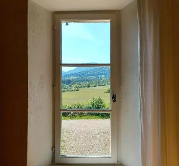 Aamiaismajoitus (B&B) La Fond De Mière