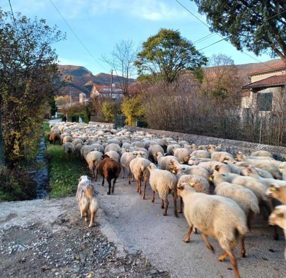 민박 La Fond De Mière