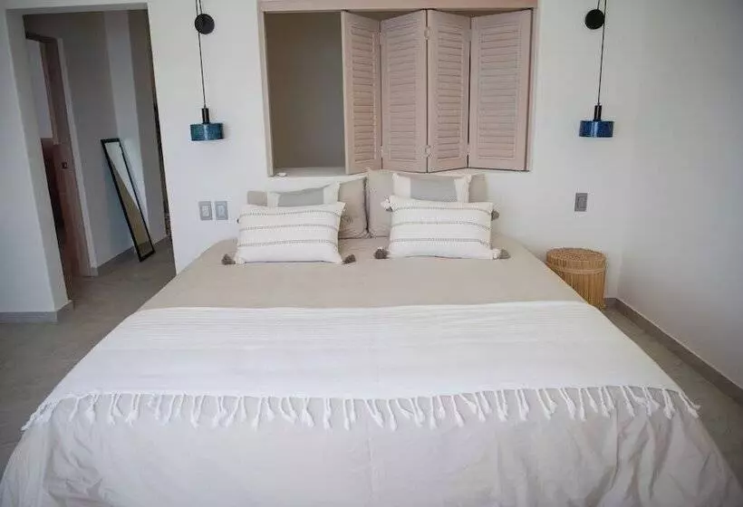 هتل Cabo Break