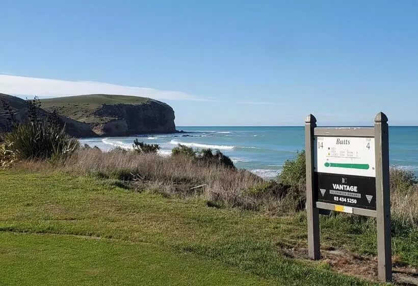 Aamiaismajoitus (B&B) A Stone S Throw To Oamaru Central