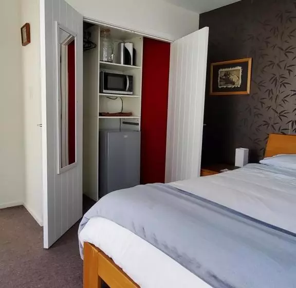 Aamiaismajoitus (B&B) A Stone S Throw To Oamaru Central