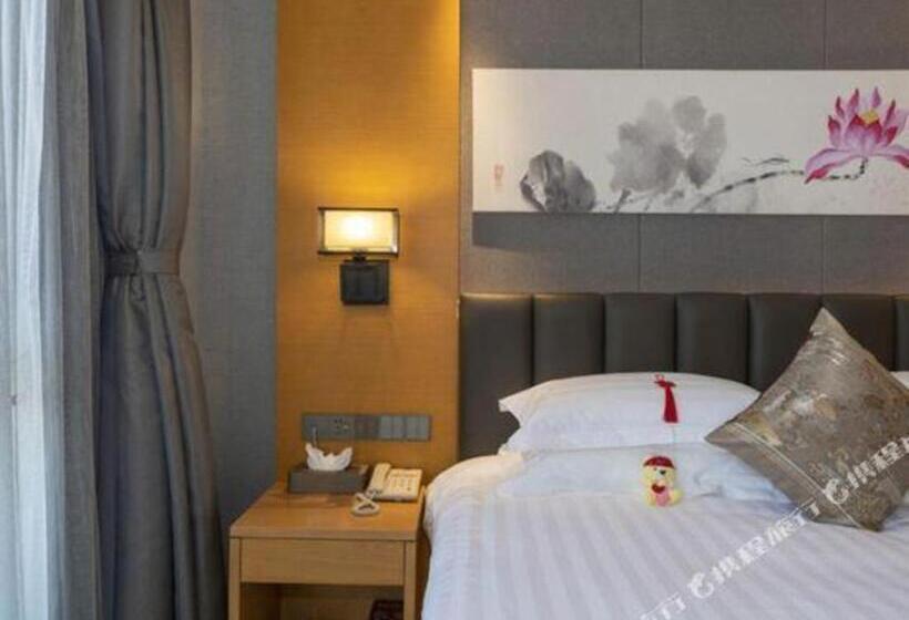 Borrman Hotel Jinan Yijia Exhibition Center Laotun Metro Station