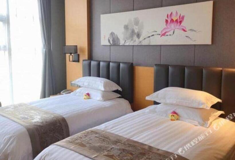 Borrman Hotel Jinan Yijia Exhibition Center Laotun Metro Station