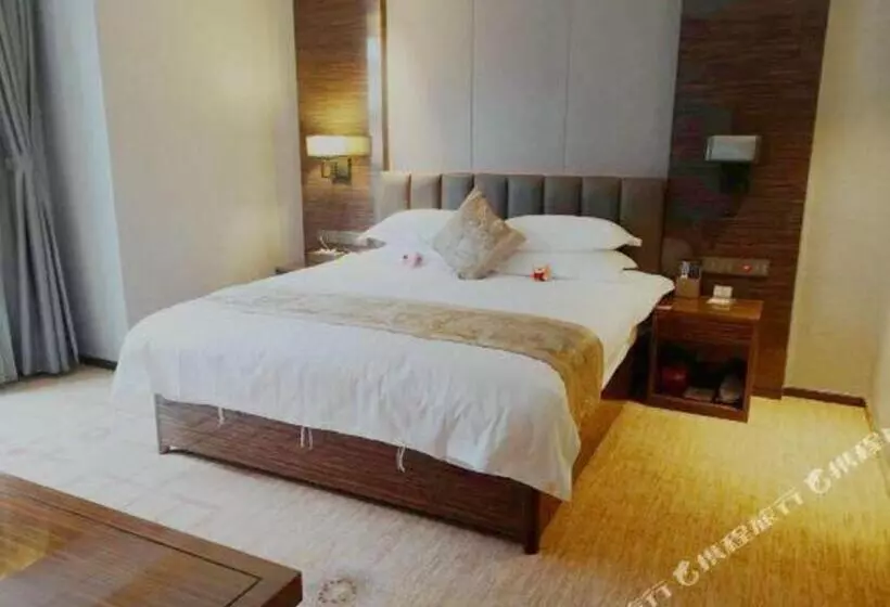 Borrman Hotel Jinan Yijia Exhibition Center Laotun Metro Station