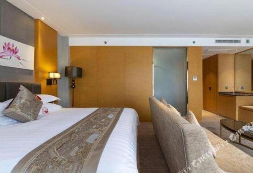 Borrman Hotel Jinan Yijia Exhibition Center Laotun Metro Station