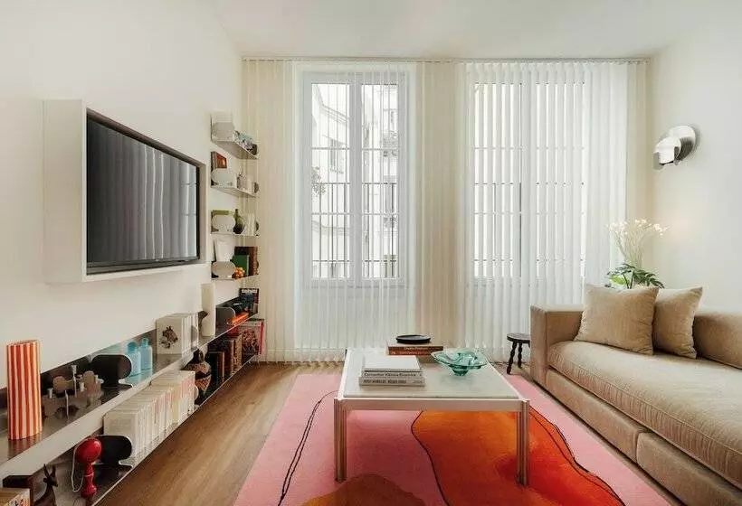 Edgar Suites Marais   Temple