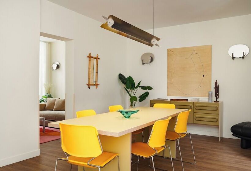 Edgar Suites Marais Temple