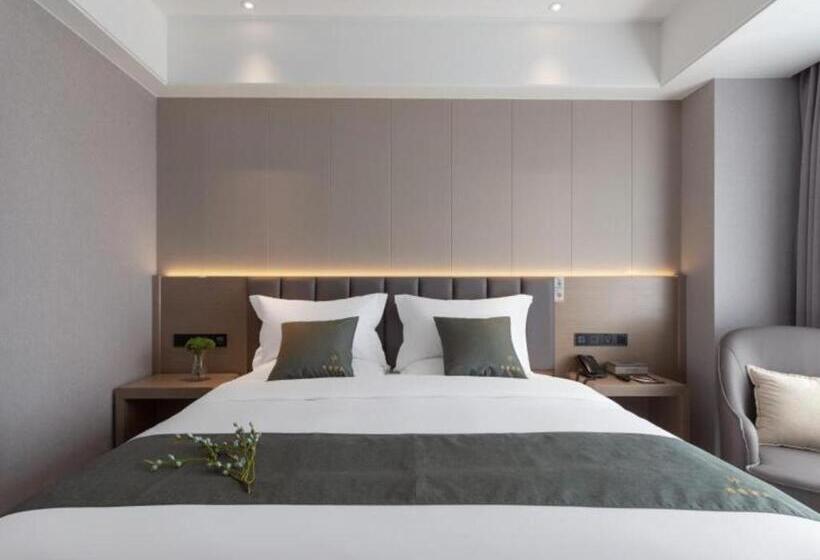 Gya Hotel Kunming Zijin Center Xiaodongcun Metro Station