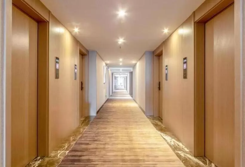Gya Hotel Kunming Zijin Center Xiaodongcun Metro Station