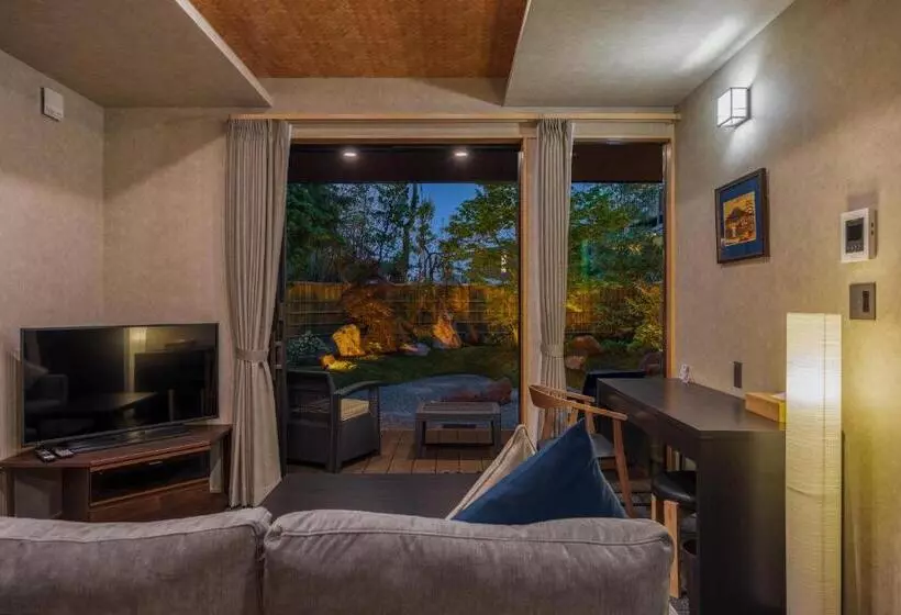 هتل 箱根仙石原の宿 よいな