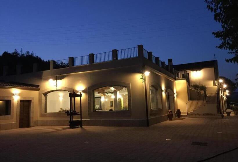 בית מלון כפרי Tenuta Valle Delle Ferle