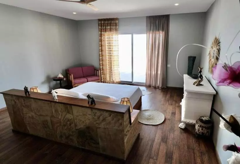 استراحتگاه Maharaja Boutique Hotel Zanzibar