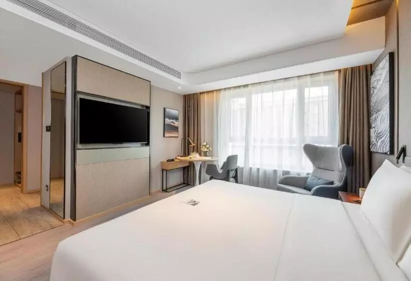 Atour Hotel Urumqi Municipal Government Nanhu People S Square