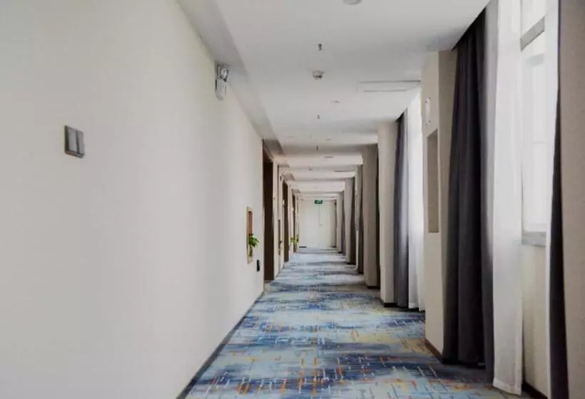 Echarm Hotel Qianjiang Crayfish Vocational College