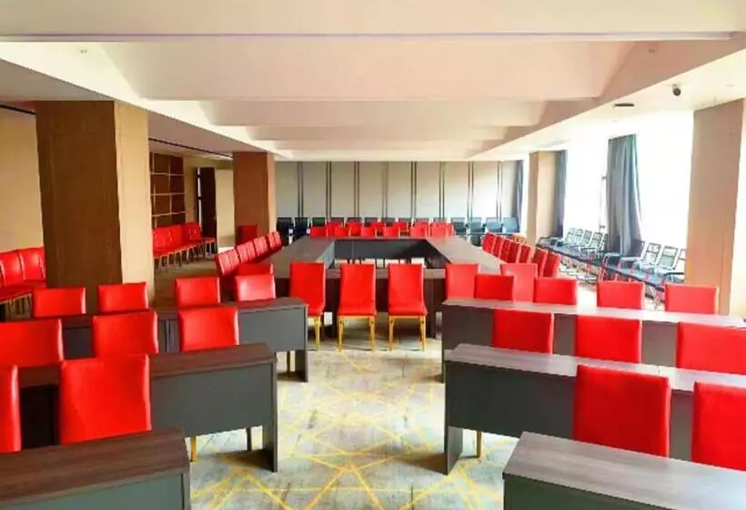 Echarm Hotel Qianjiang Crayfish Vocational College