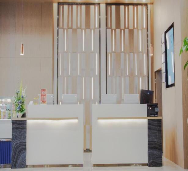 Echarm Hotel Qianjiang Crayfish Vocational College