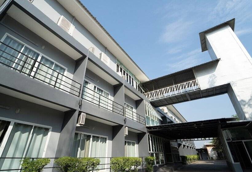 호텔 B2 Nakhon Sawan Boutique & Budget