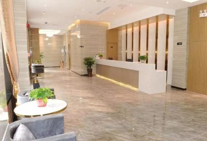 Hotelli Green Tree Inn Express Shandong Dezhou Qihe County Qiqifa