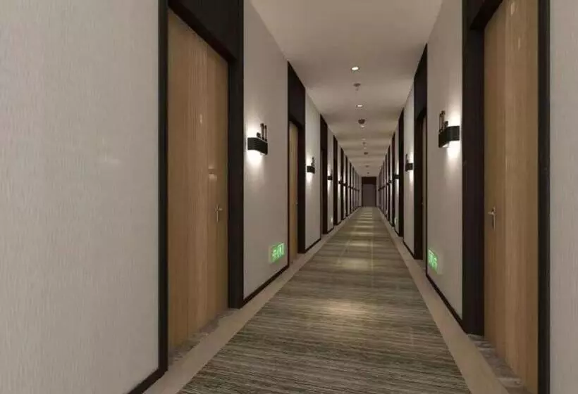 Hotelli Green Tree Inn Liaoning Shenfu New District