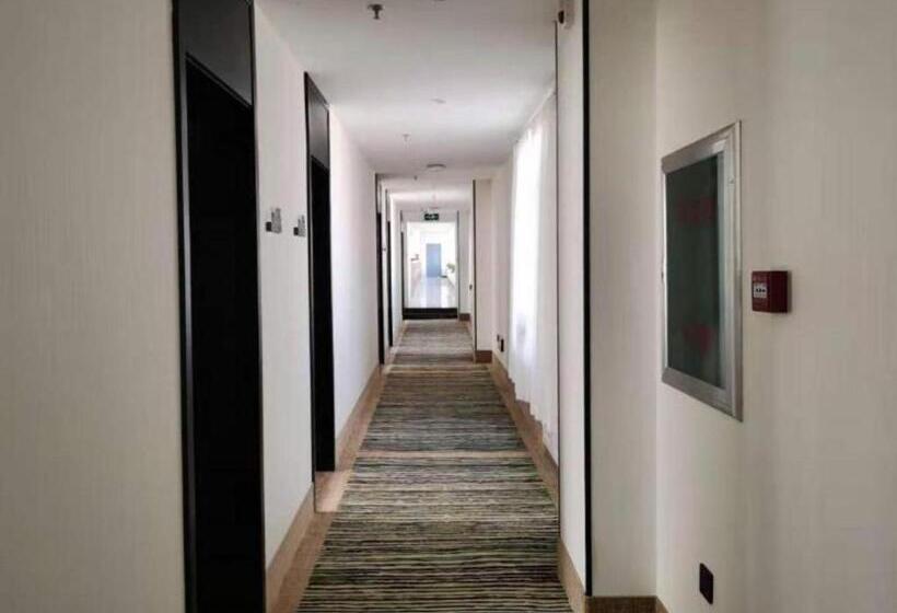 فندق Greentree Inn Express Liaoning Jinzhou Bijia Mountain