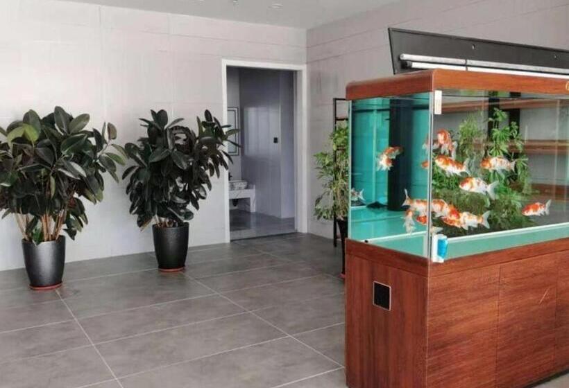 فندق Greentree Inn Express Liaoning Jinzhou Bijia Mountain