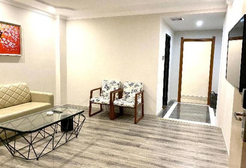 בית מלון כפרי Jtour Inn Maoming Huazhou Beijing Road Railway Station