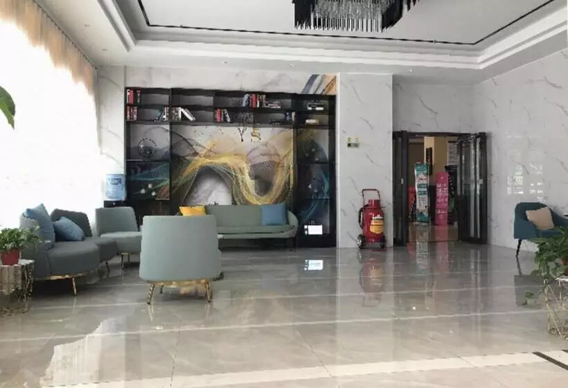 ホテル Jtour Inn Qingyuan Traditional Chinese Medicine Hospital