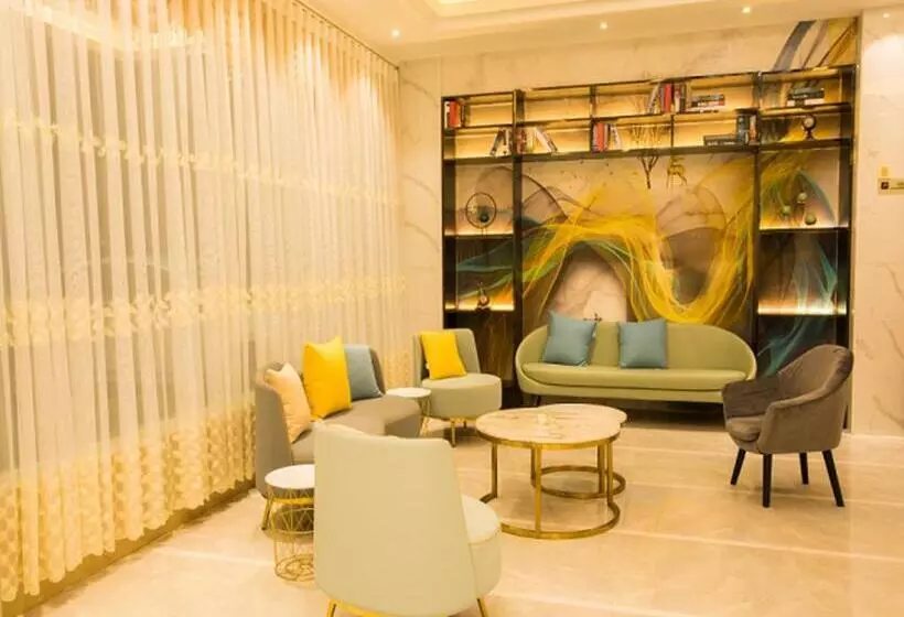 ホテル Jtour Inn Qingyuan Traditional Chinese Medicine Hospital