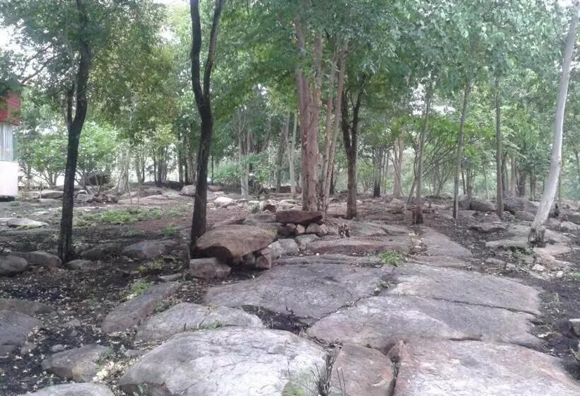 ホテル Raisubsomboon Resort