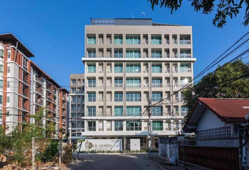 Otel The Queen Palace