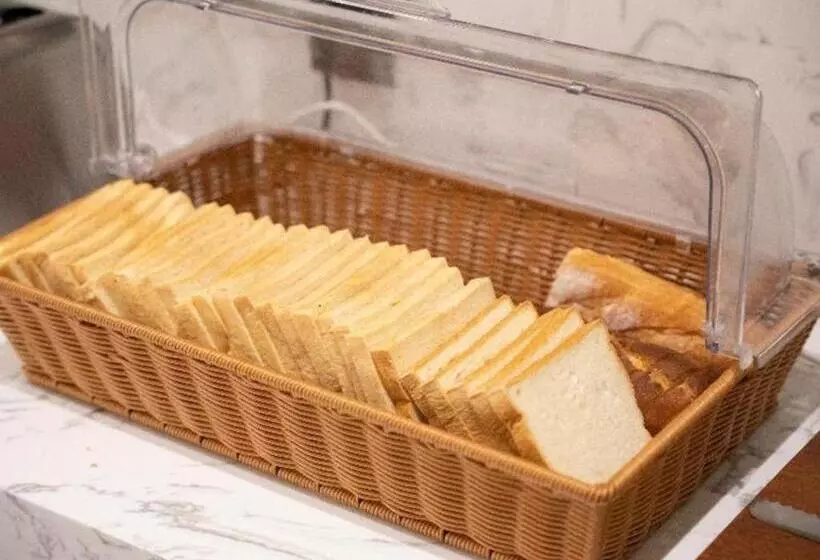 Lavande Hotel Anshan City Center